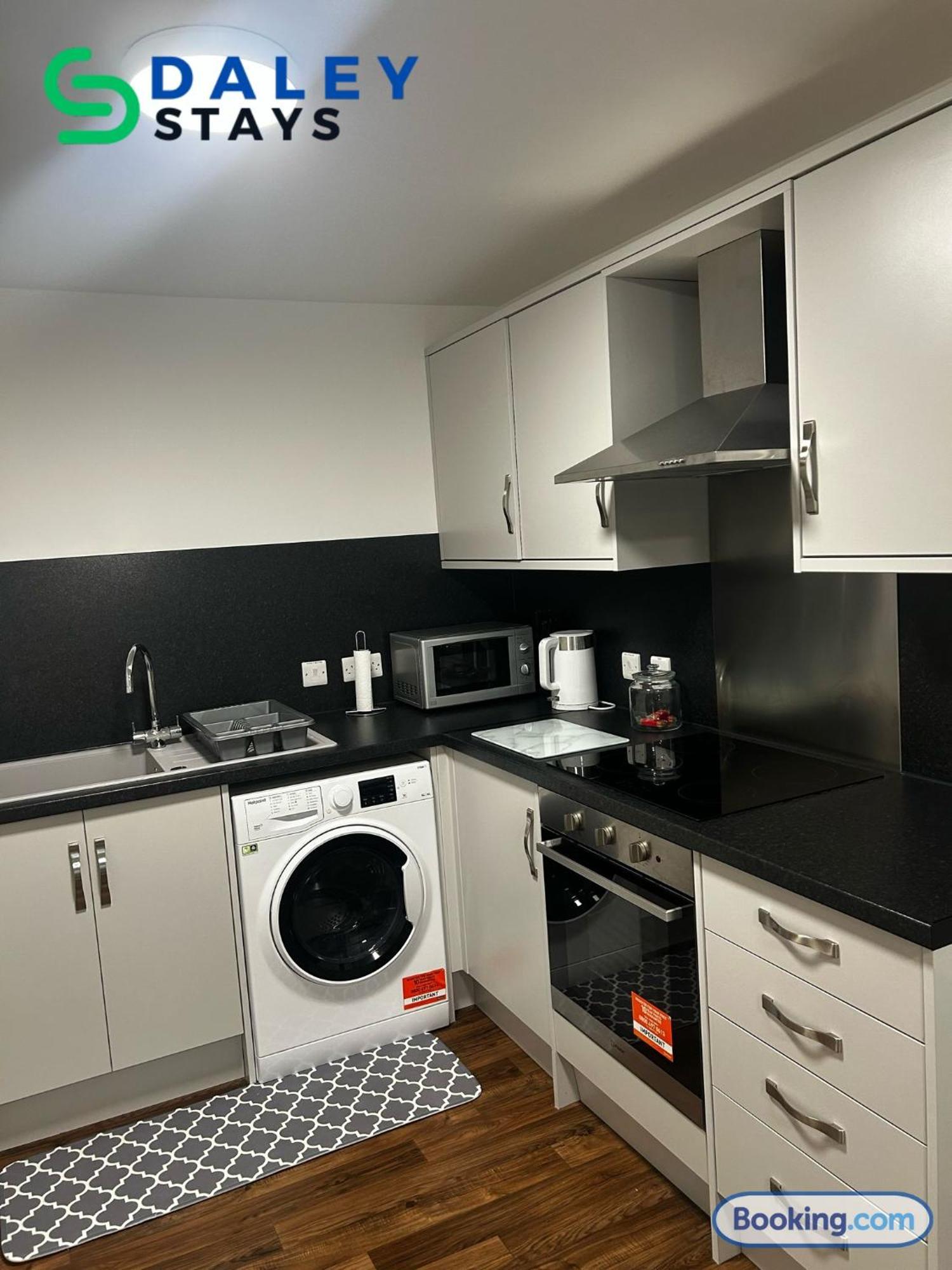 Failsworth Luxury Apartment With Free Parking By Daley Stays Manchester Ngoại thất bức ảnh