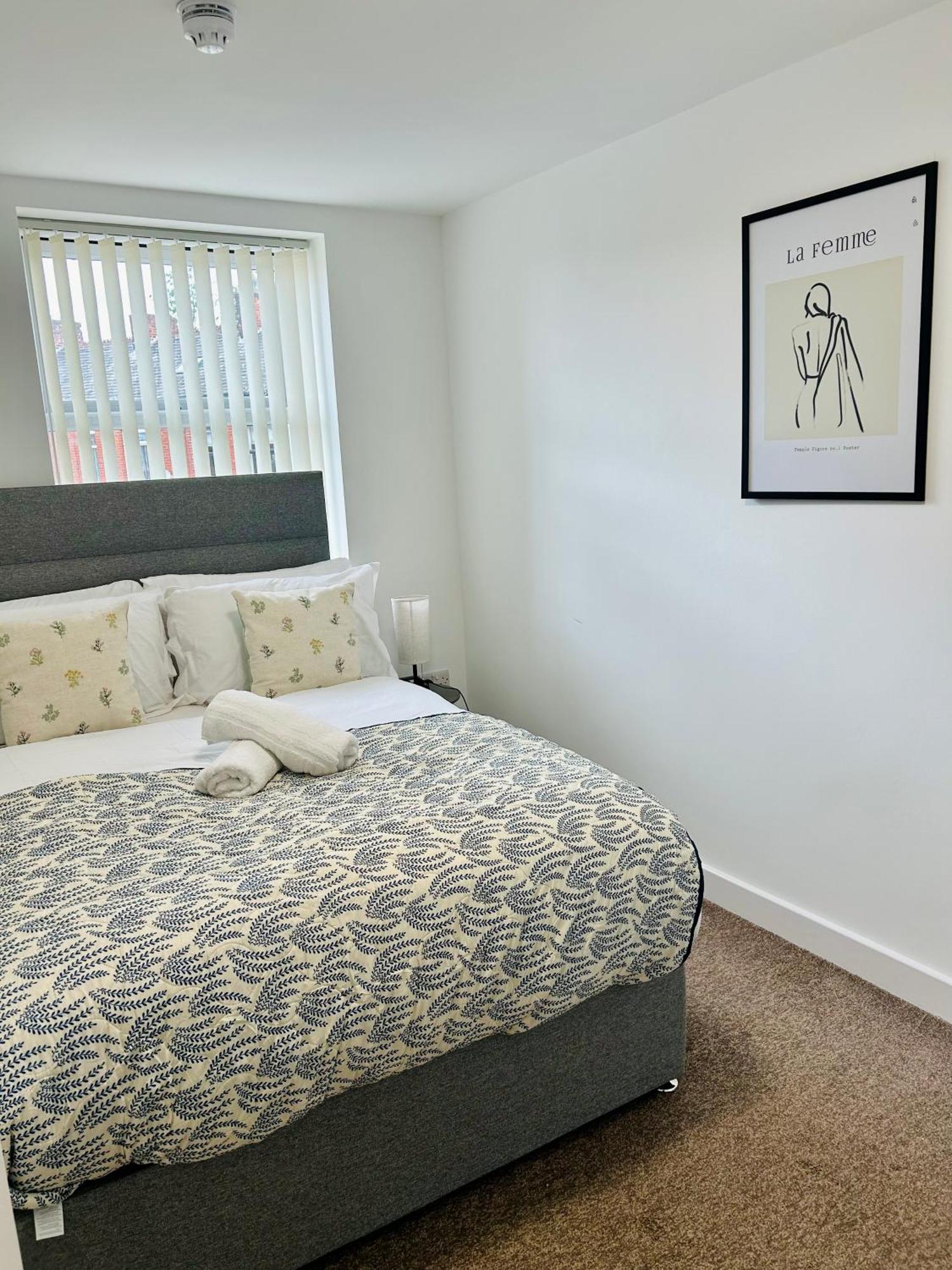 Failsworth Luxury Apartment With Free Parking By Daley Stays Manchester Ngoại thất bức ảnh